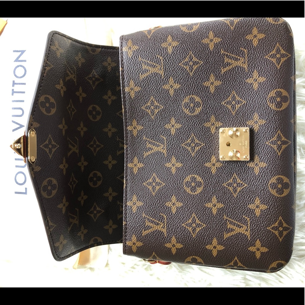 Louis Vuitton POCHETTE MÉTIS (Extra Pictures) - Picture 11 of 16